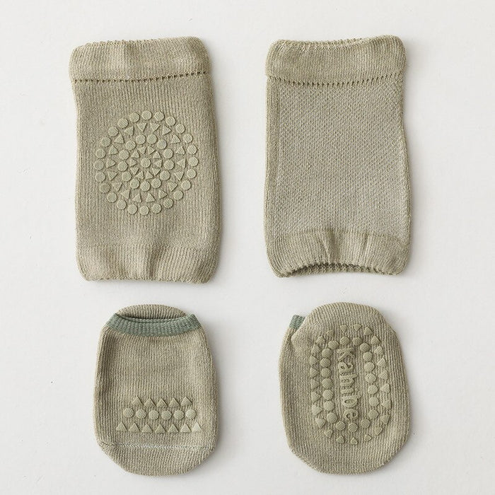 Rowan Baby Socks with Knee Pads