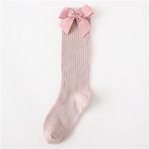 Seasonal Elegance: Delicate Bow Adorned Knee High Socks for Girls