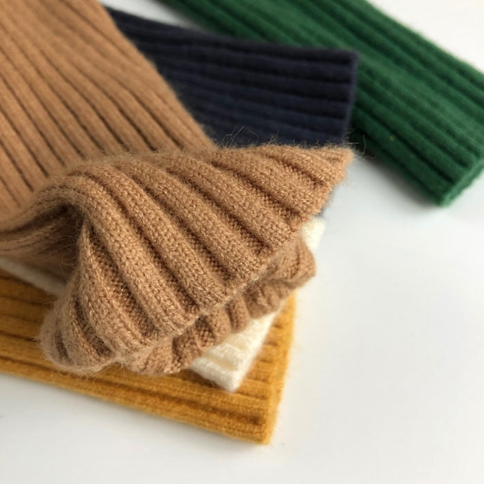 Snuggly Autumn Turtleneck Cotton Sweater
